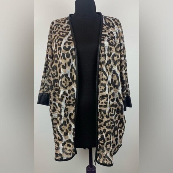 Mona Leah Couture Ladies Mesh Zippered Blouse Cardigan Animal Print Size Medium - Picture 2 of 12